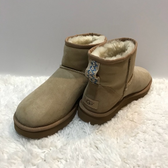 ugg mini 40 ugg mini 40